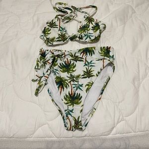 Cute little bikini w/palms in size medium